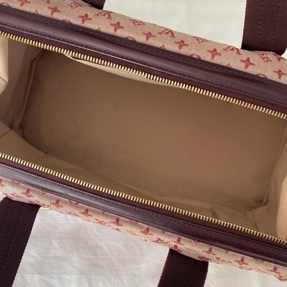 Louis Vuitton Burgundy Red Mini Lin Josephine GM with Gold Crossbody Chain - Picture 14 of 17